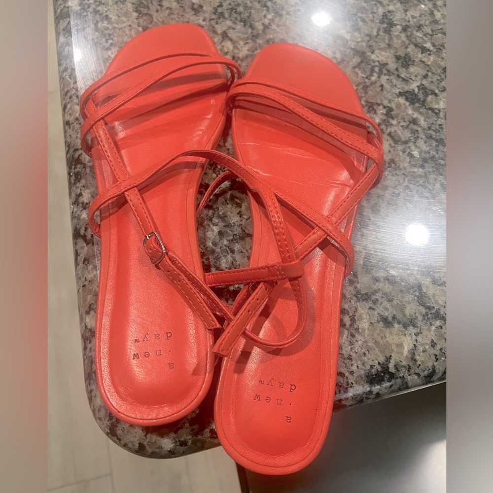 Strappy Sandal - Size 11 - EUC. Coral /Salmon color